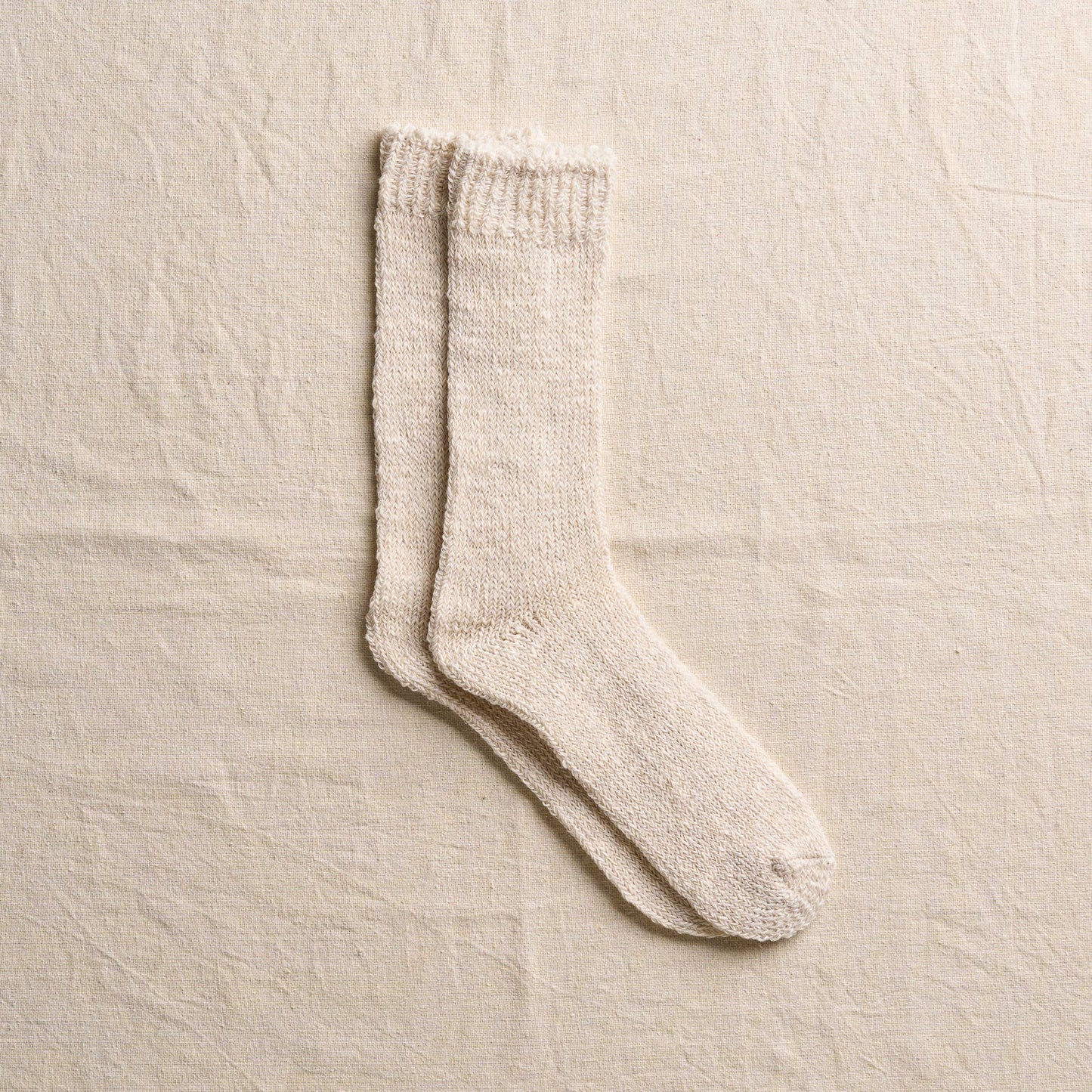 Organic Cotton Linen Low Gauge Plain Socks - White