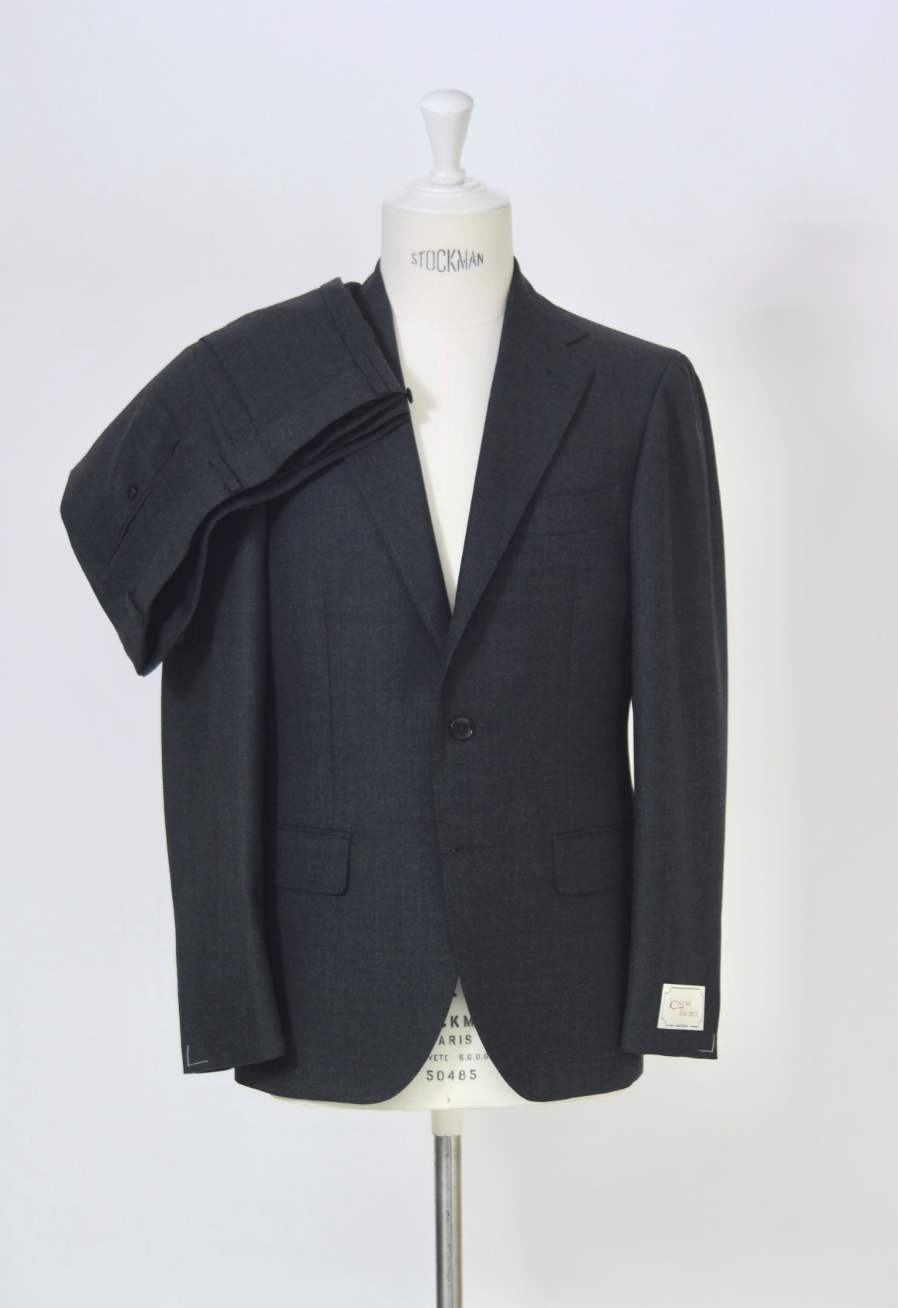 High Twist Wool Single Breasted Suit - Charcoal