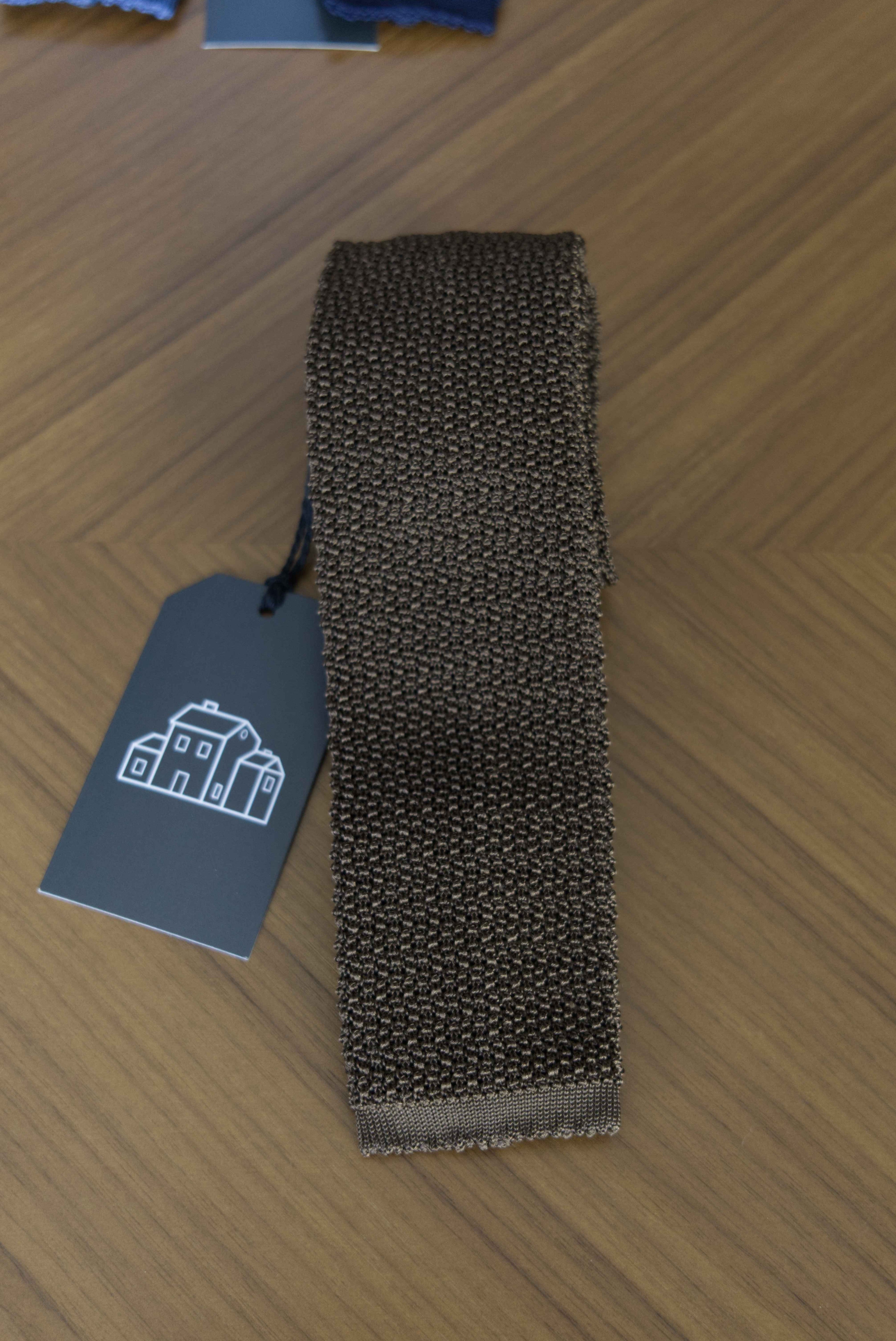 J.Mueser Knitted Tie - Brown