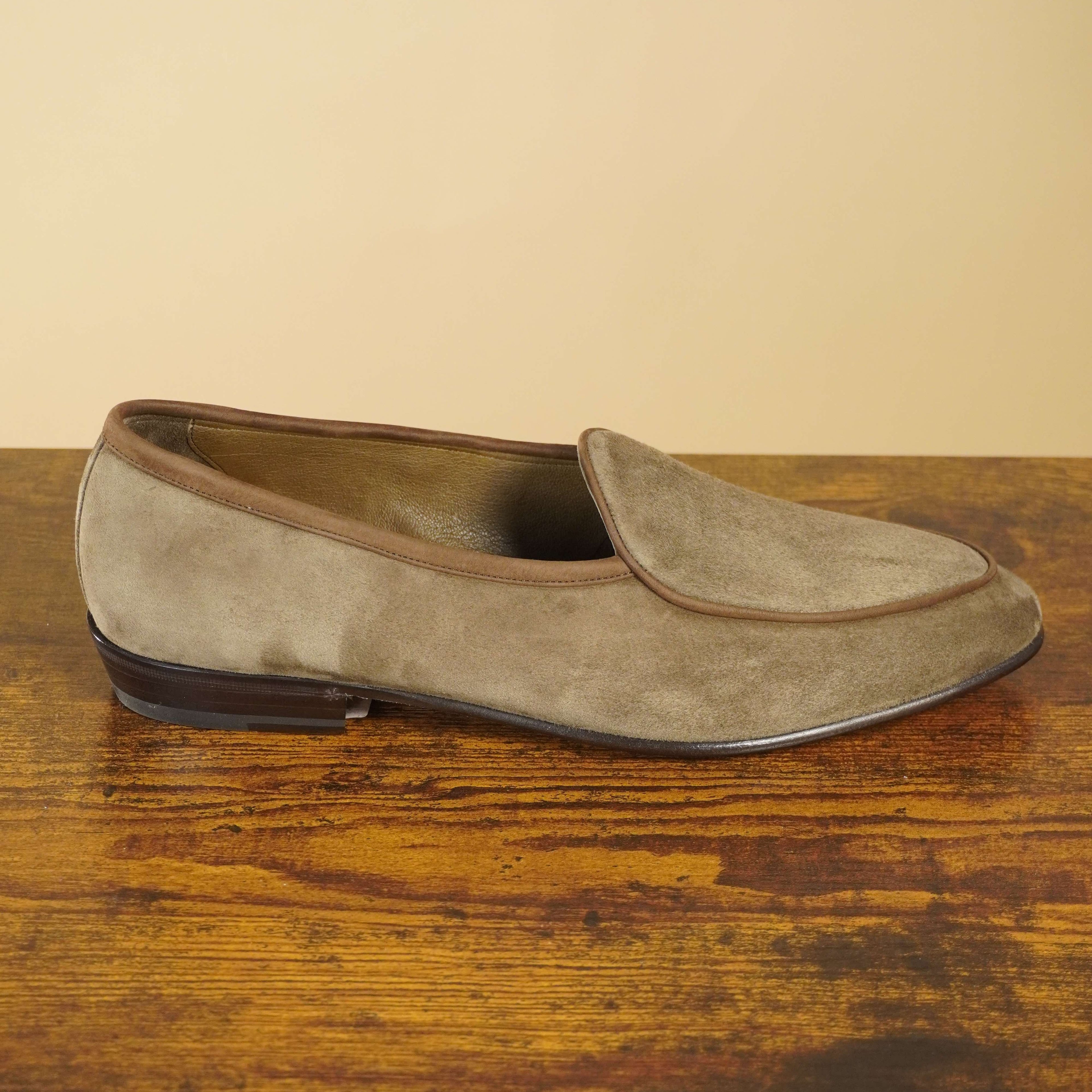 Sagan Classic Loafers - Olivine Suede