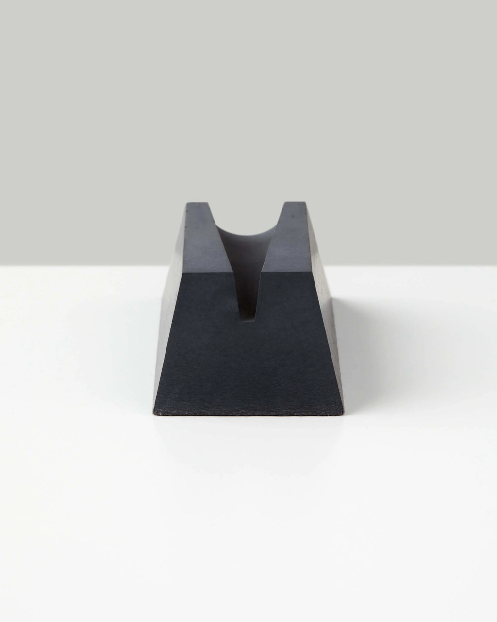 Desk Knife Plinth