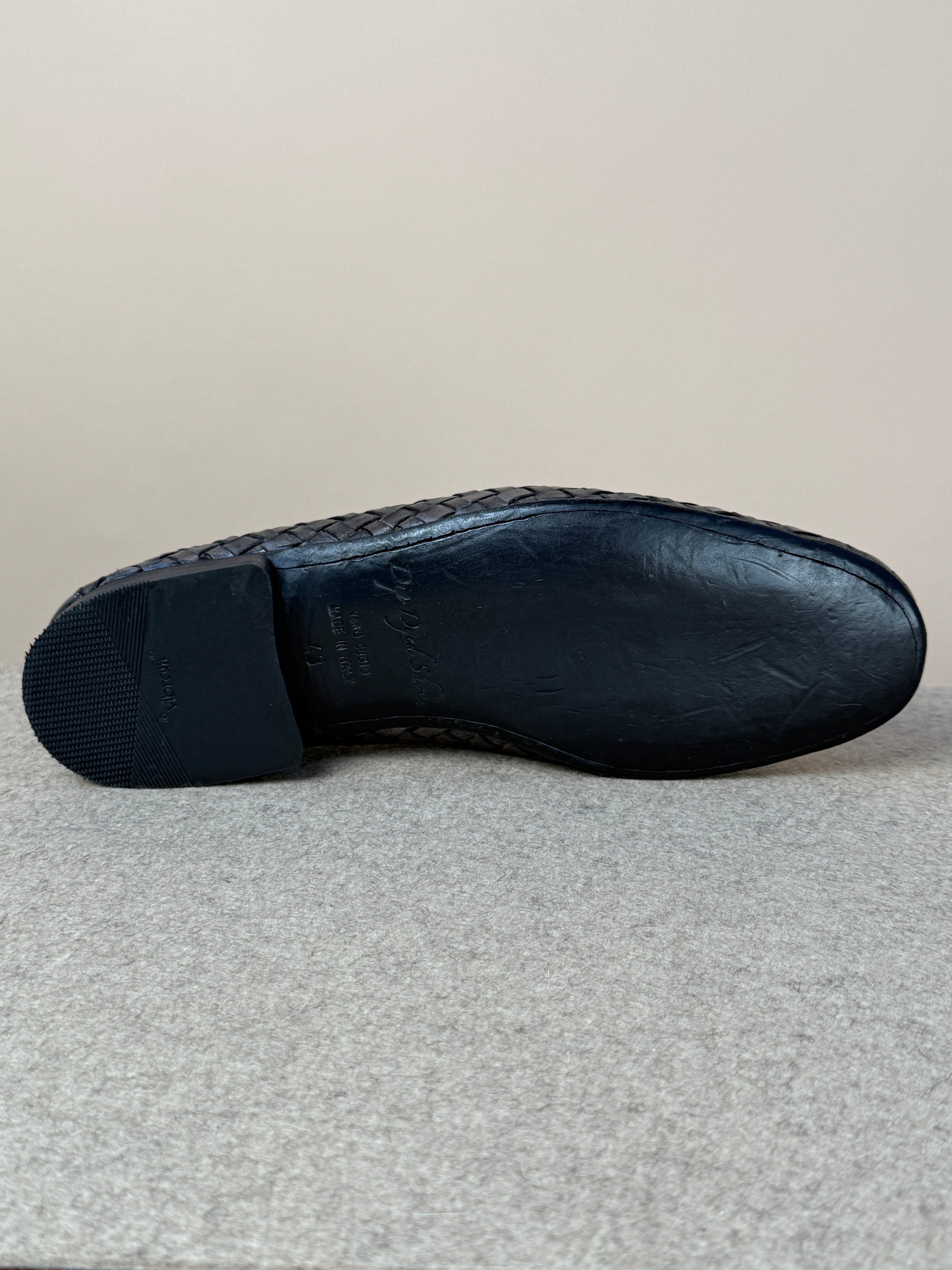 Mario Bemer Dolcevita woven stone loafers, stylish footwear with intricate weave design, comfortable slip-on shoes for casual wear.