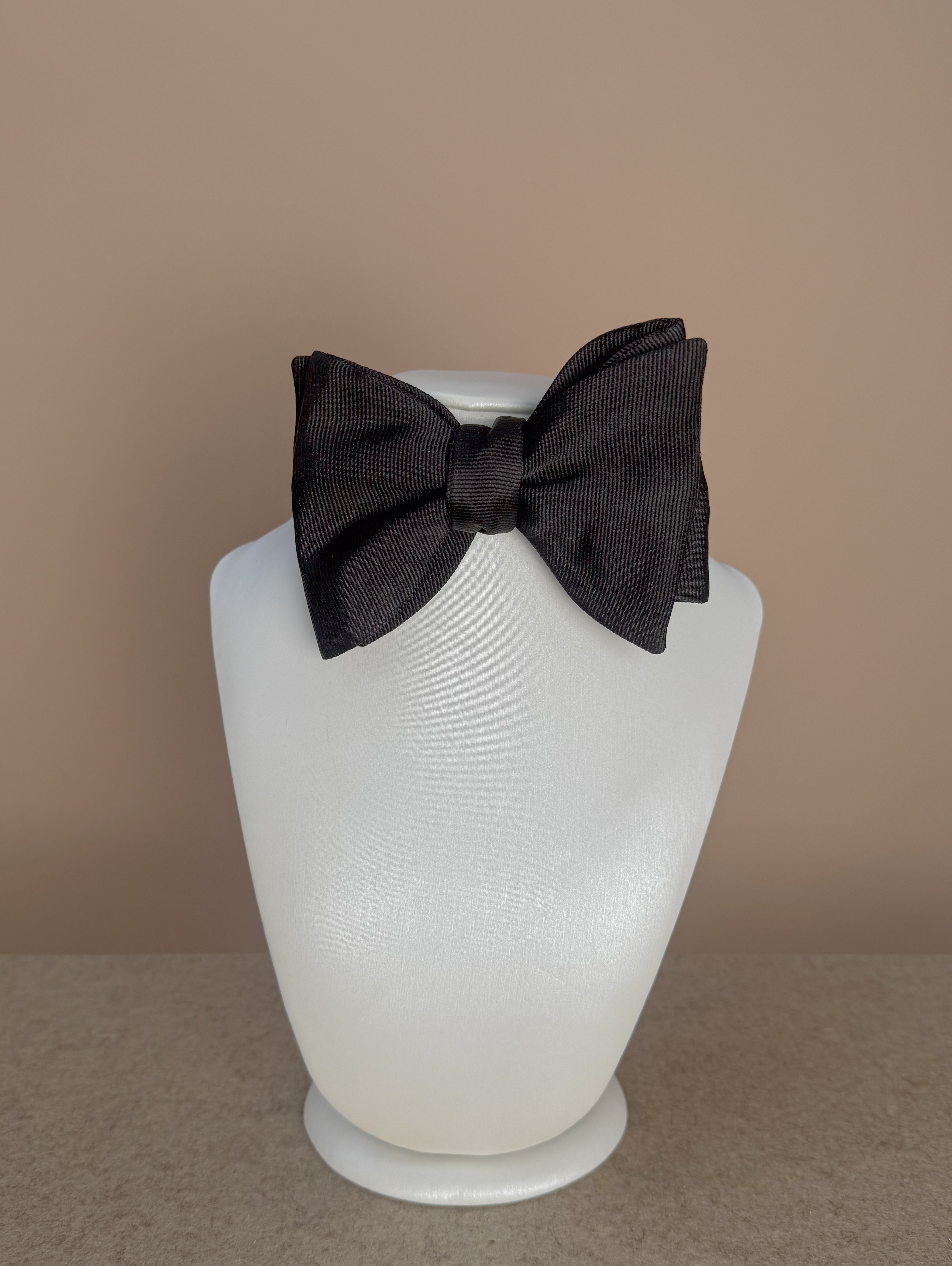 Crompton Medium Dropped Bow Tie - Black Silk Grosgrain