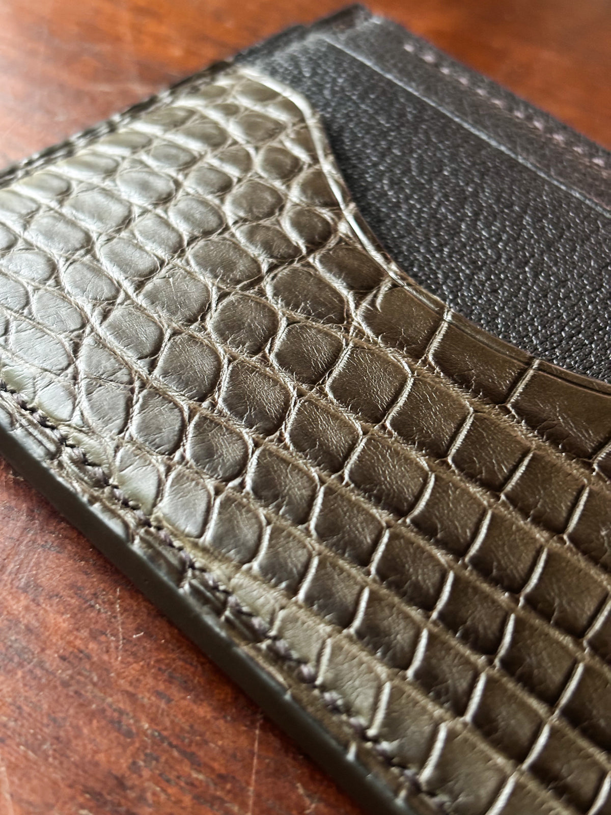 Billfold Wallet - Nicotine Alligator