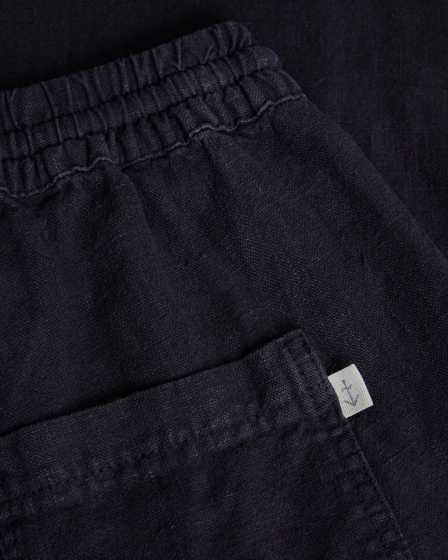 Dark navy linen lounge pants by La Paz featuring a relaxed fit and comfortable ponte fabric for casual wear.