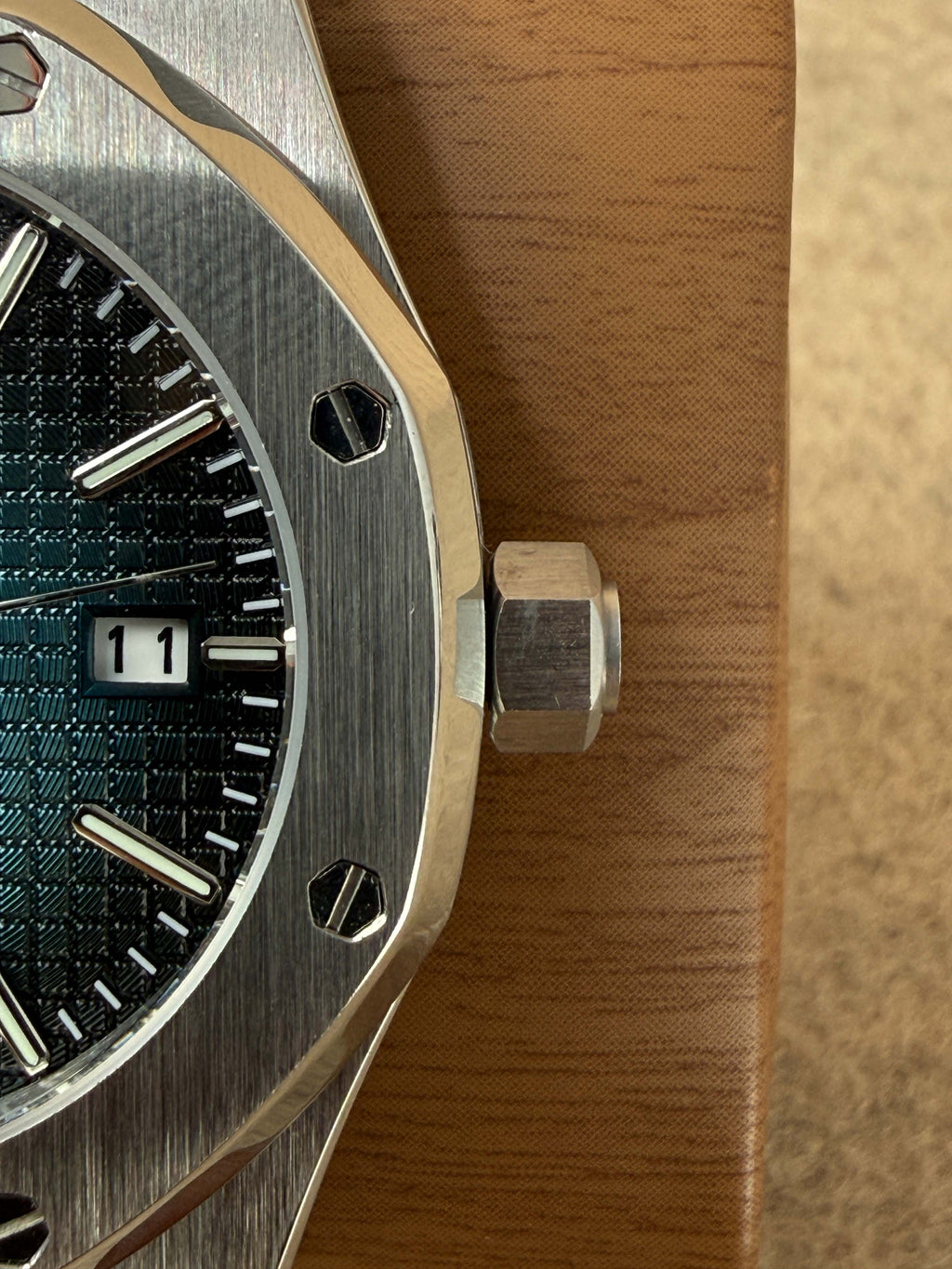 Close-up of the NUMA Abyssus Watch showing its sleek design and detailed dial, an elegant accessory for modern style.