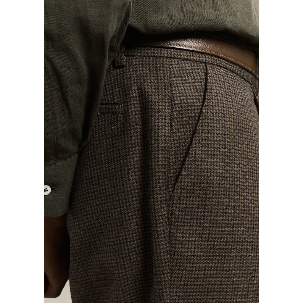 English Wool One Pleat Trousers - Olive Puppytooth