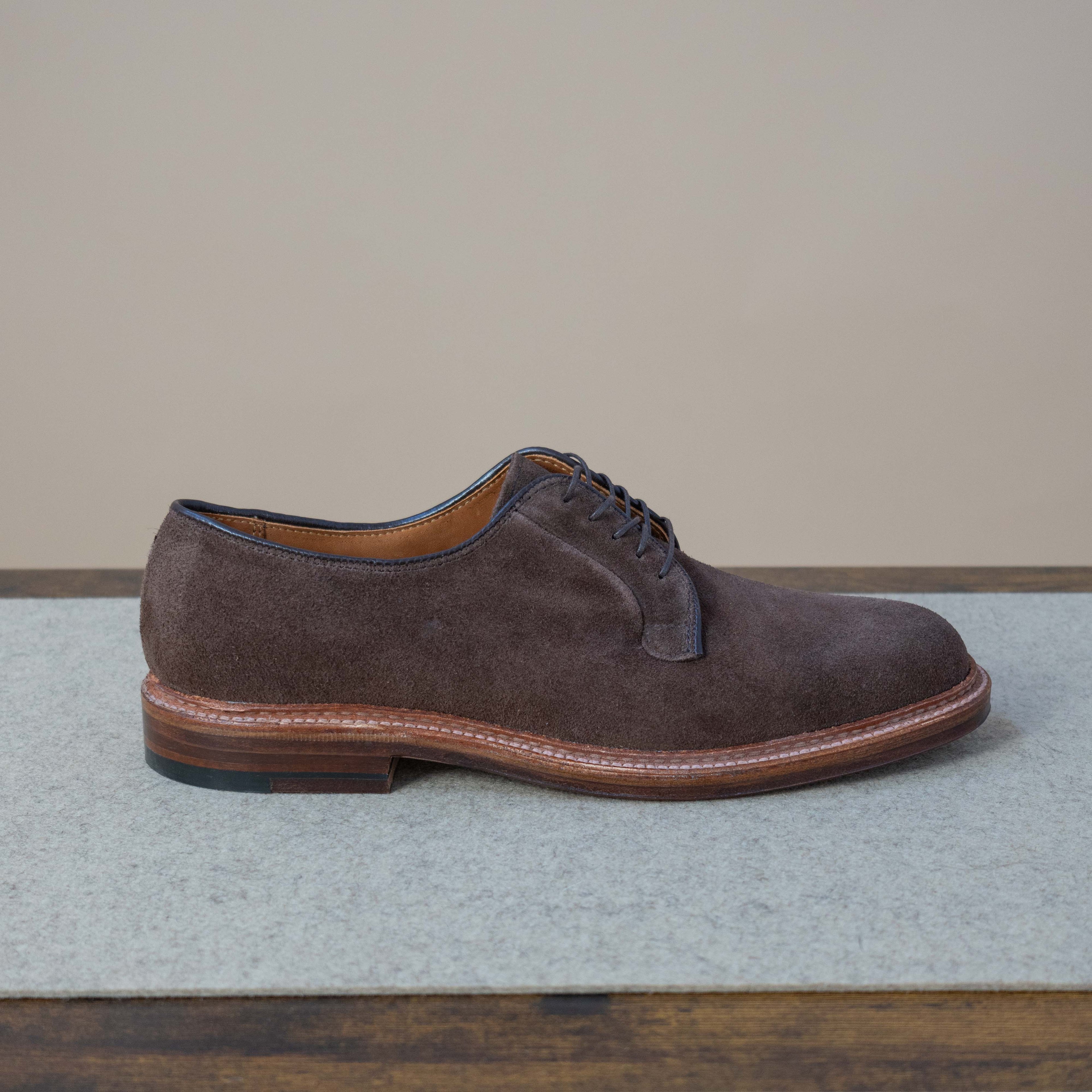 Plain Toe Blucher - Dark Brown Suede