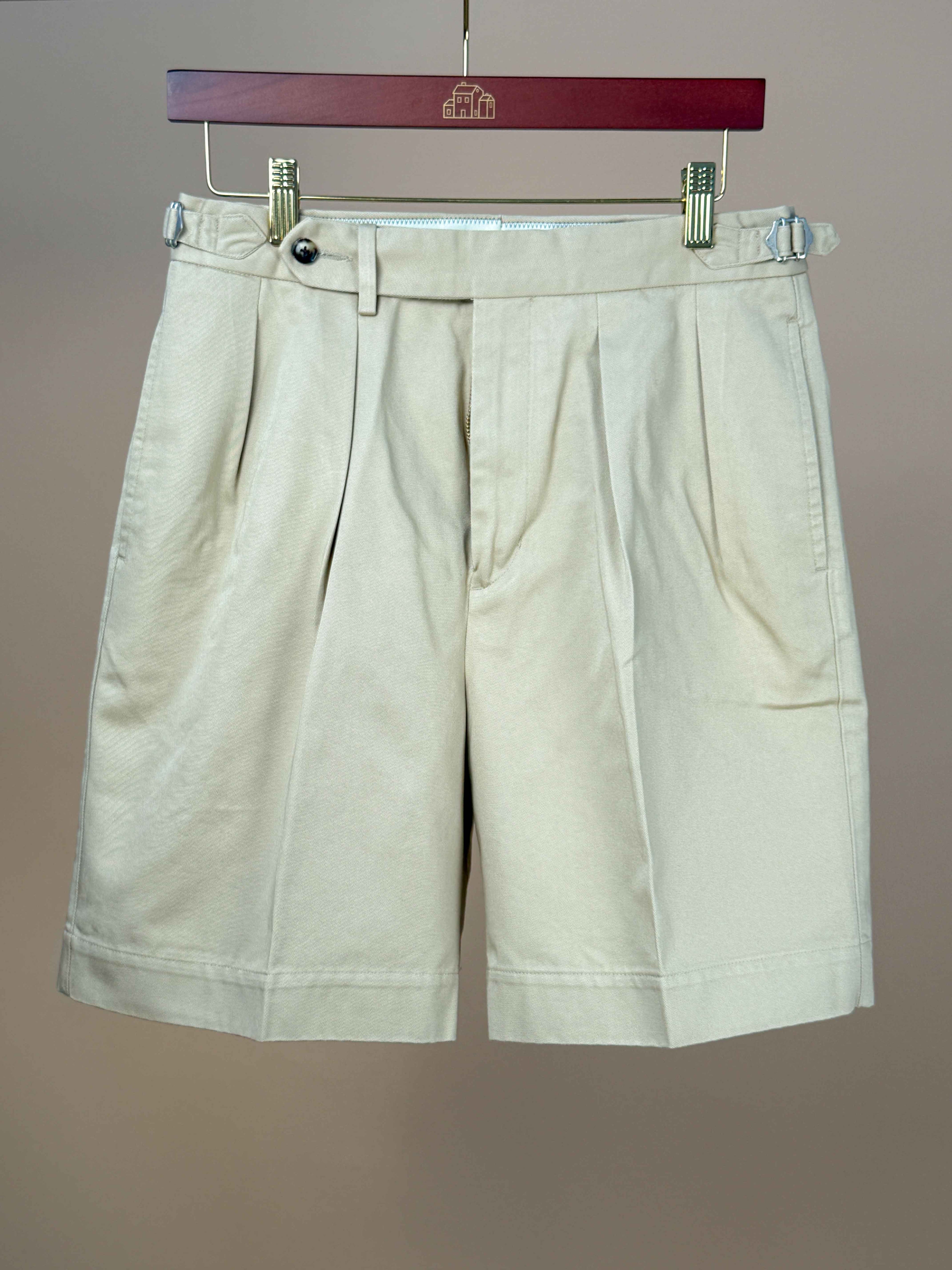 Pleated Chino Shorts EX15 - Beige