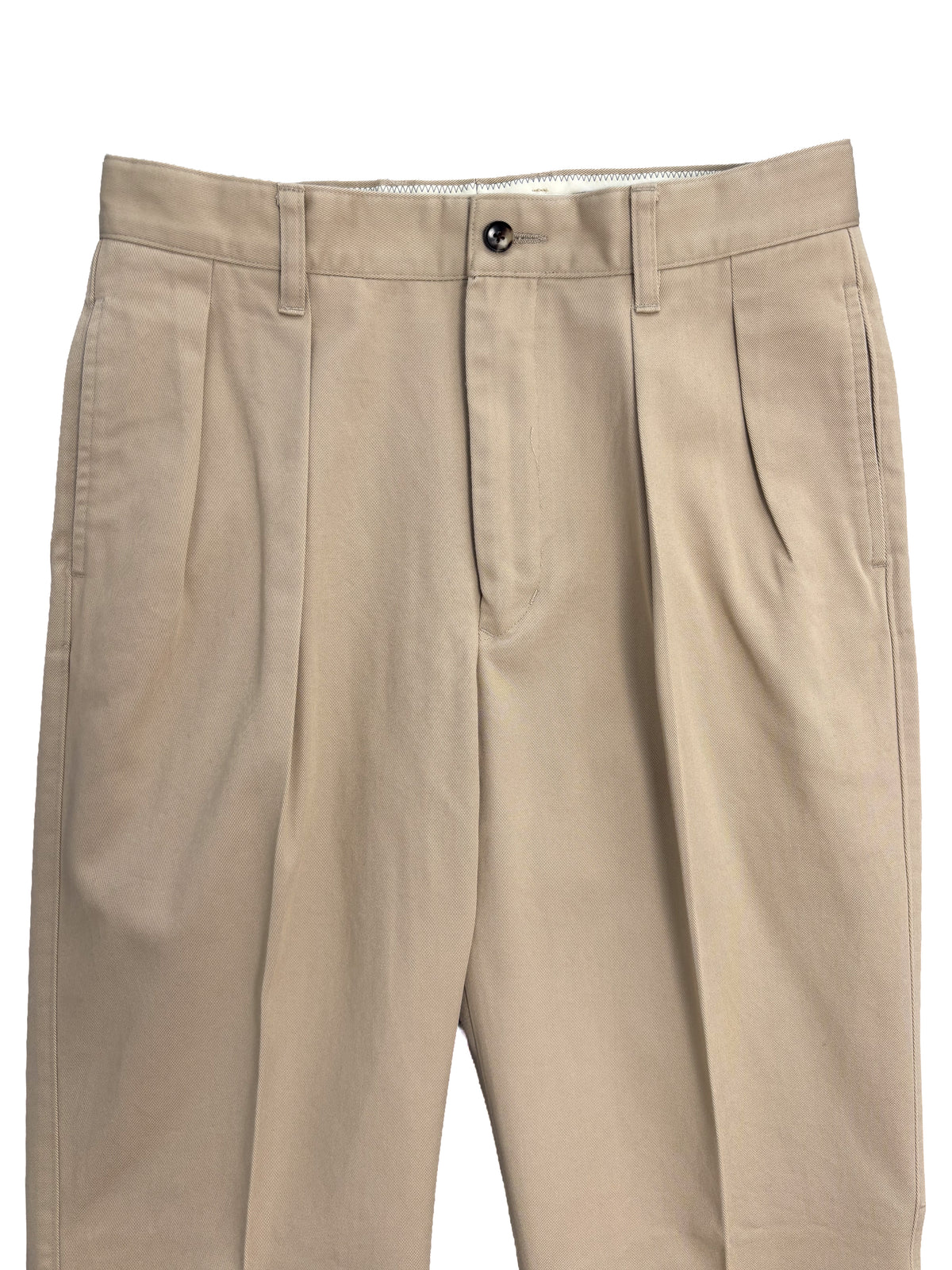Barnstormer khaki 2-pleat chinos, men's clothing, featuring classic design and tailored fit, shown on a model.