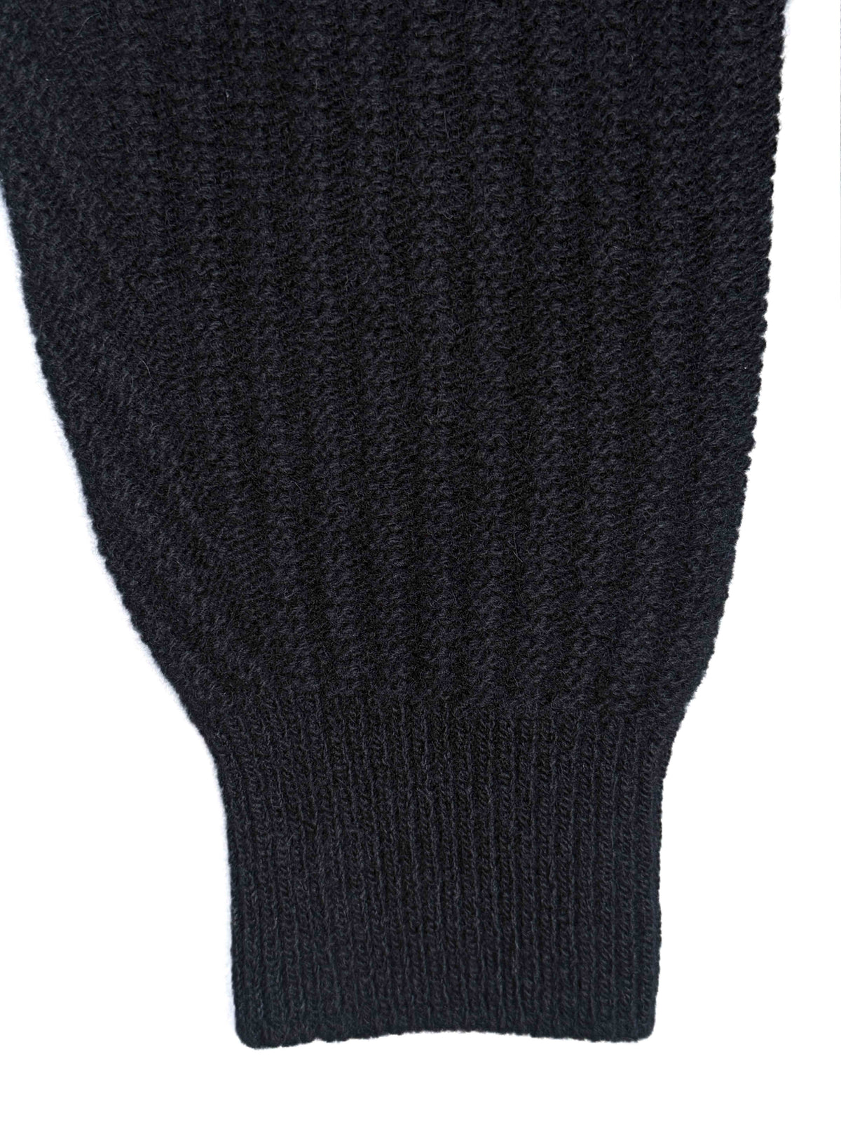 Moss Rib Chevron Neck Sweater - Navy