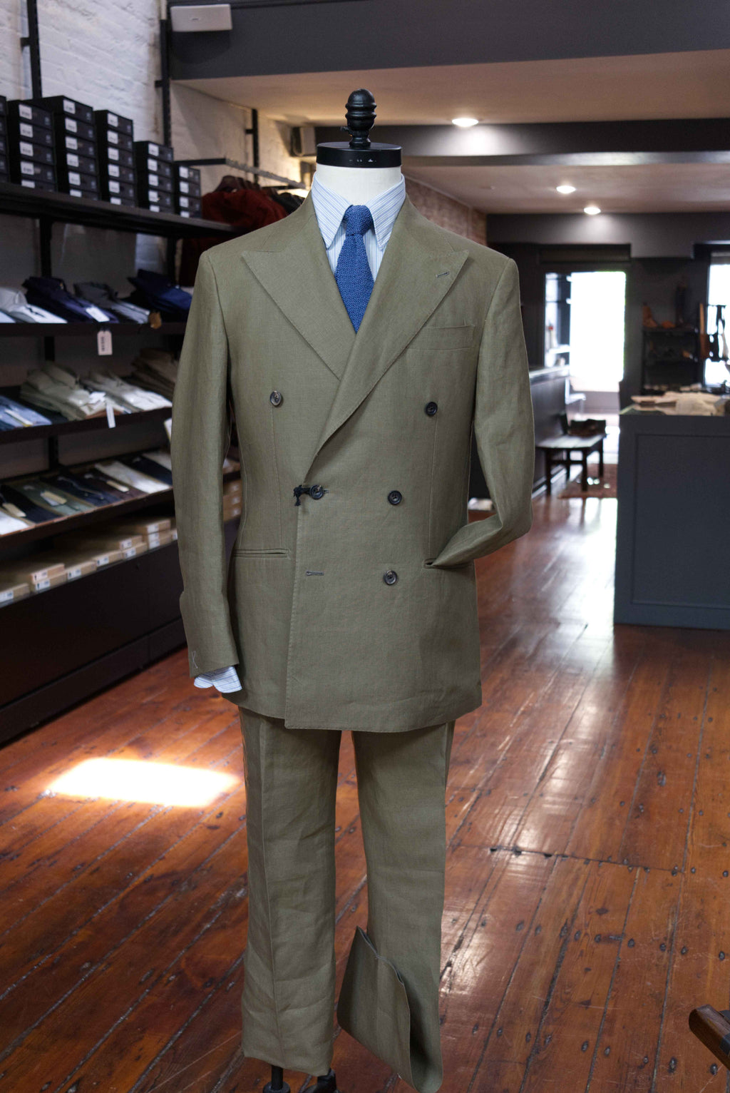 J.Mueser Waverly Double Breasted Suit - Rope Linen