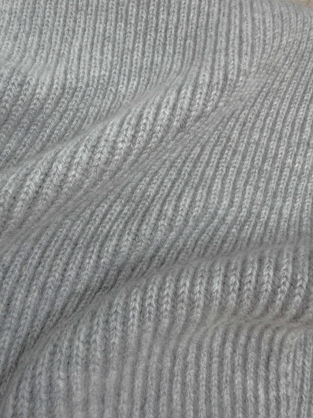 Cashmere Short Scarf - Light Gray