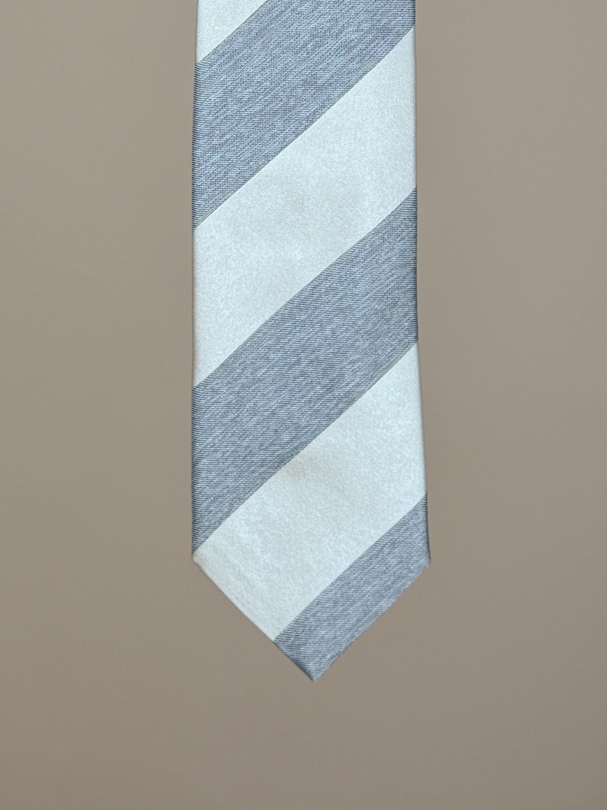 Wide Stripe Silk Tipped Tie - White/Gray