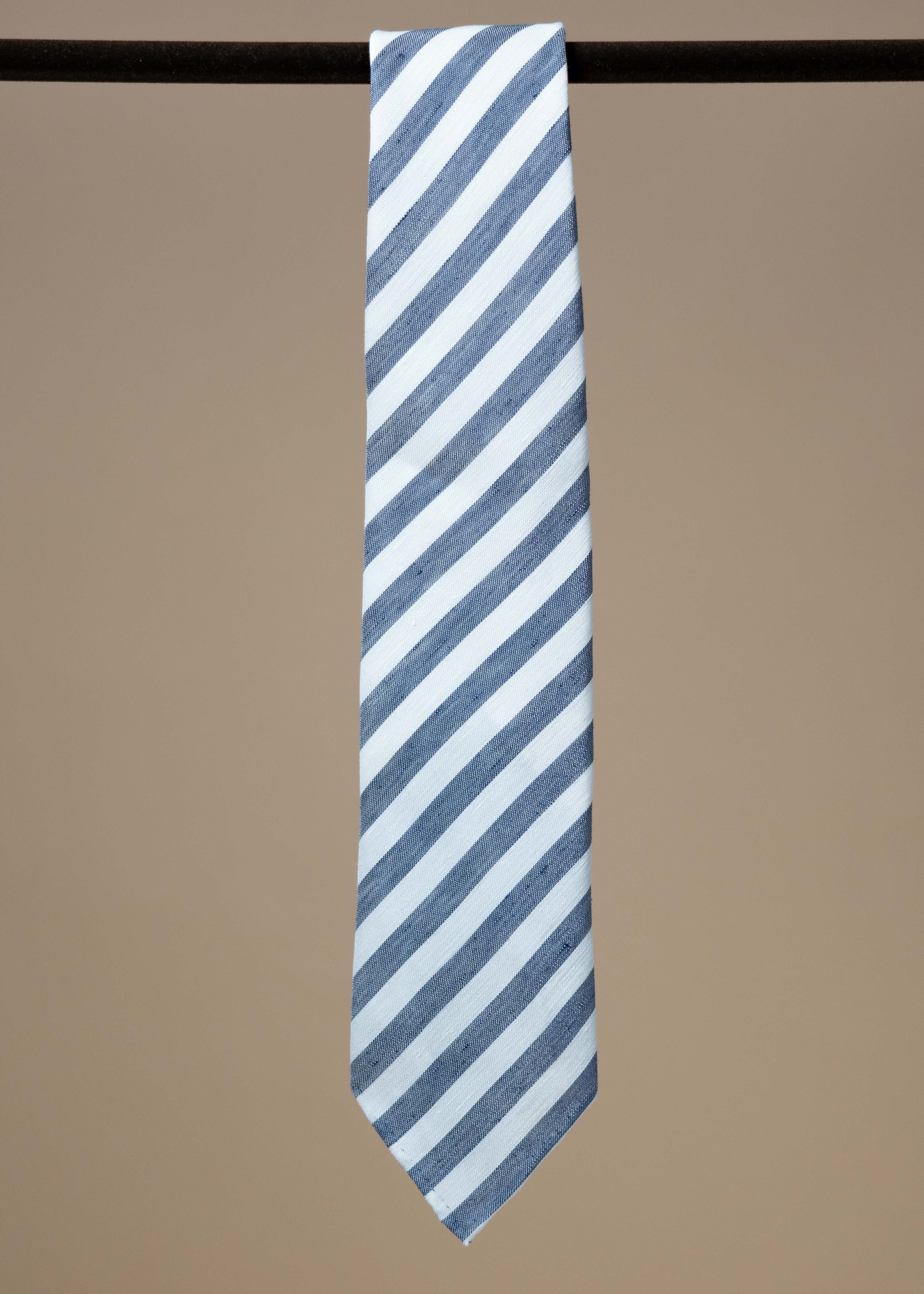 Striped Slub Silk Tie - Navy/White