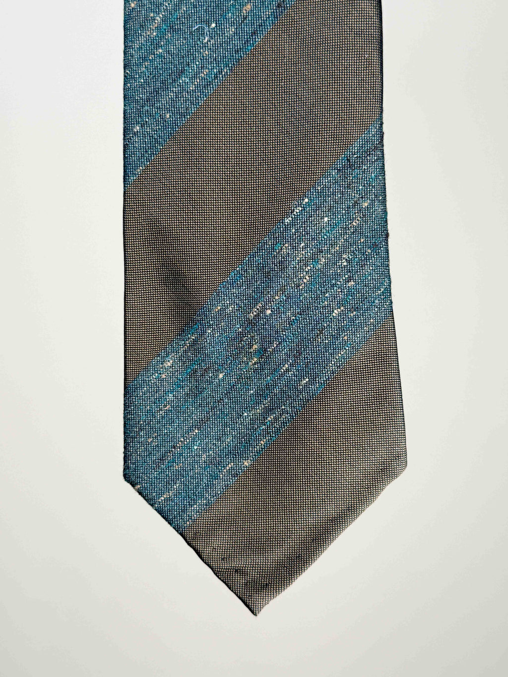 Wide Texture Stripe Silk Sevenfold Tie - Brown