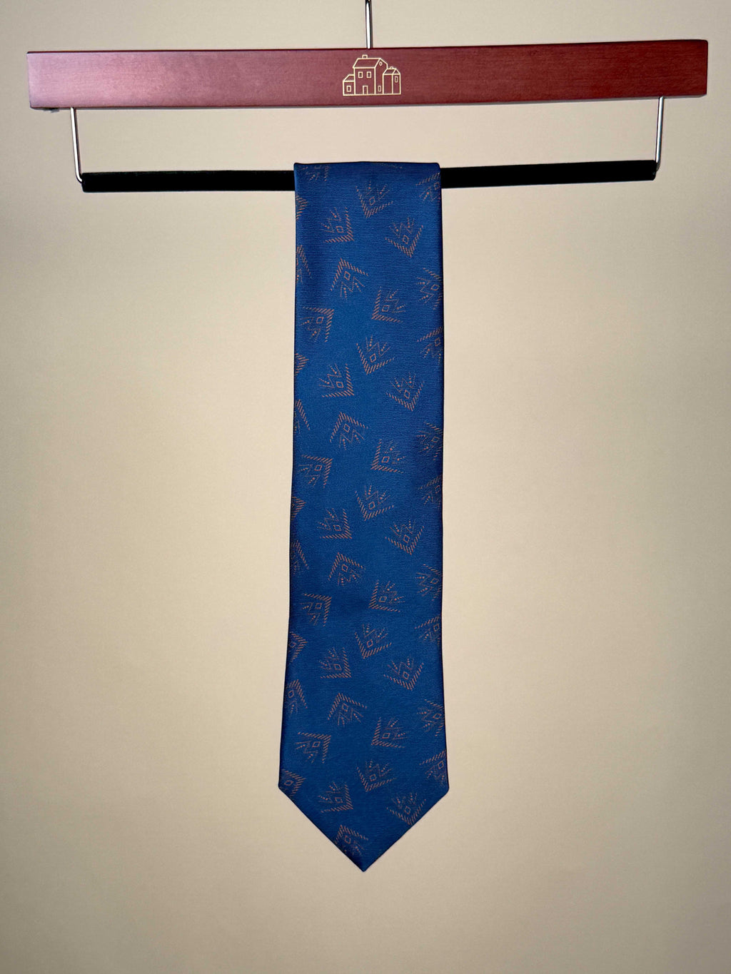 Arrow Motif Silk Tipped Tie - Blue/Orange