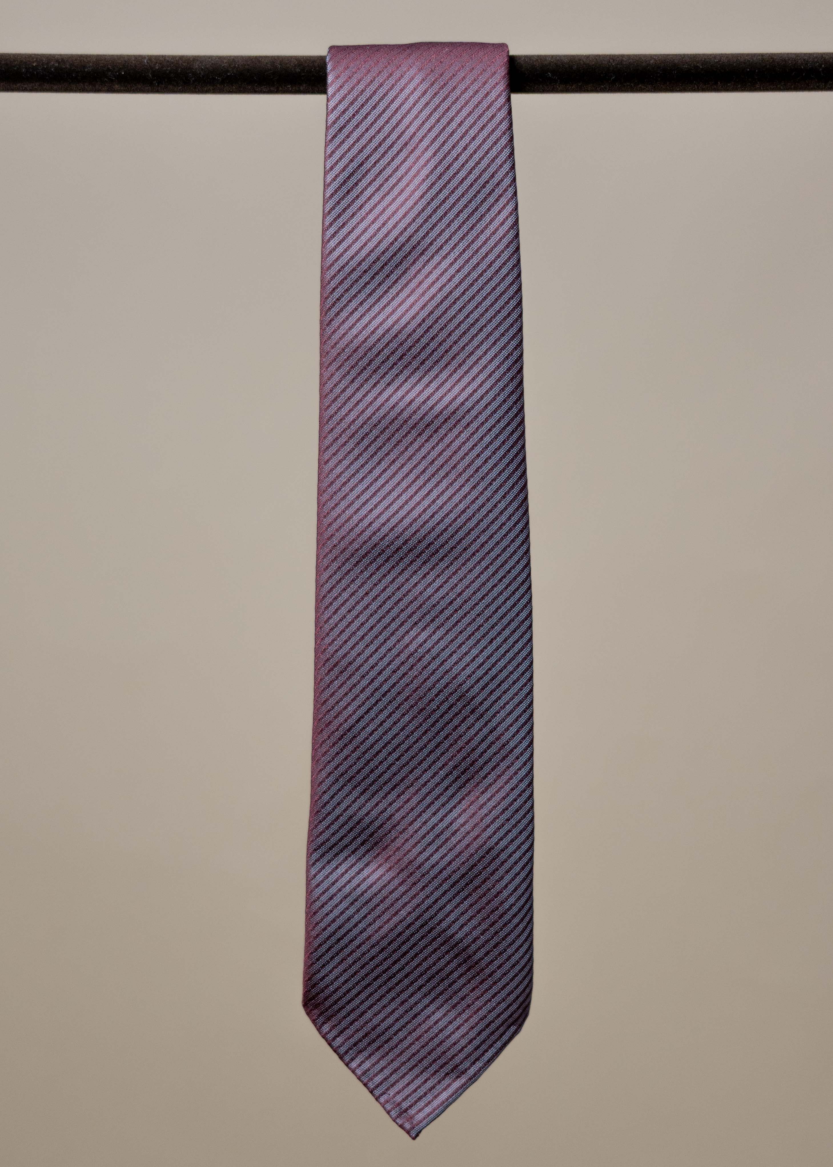 Silk Twill Pattern Tie - Burgundy